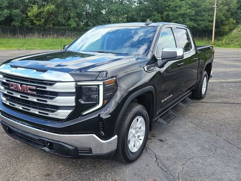 Used 2024 GMC Sierra 1500 SLE AWD/4WD image 5