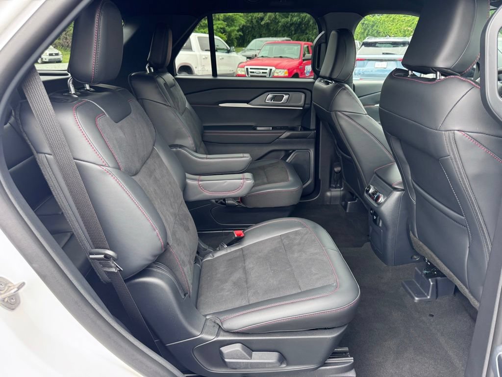 Used 2026 Ford Explorer ST AWD/4WD image 27