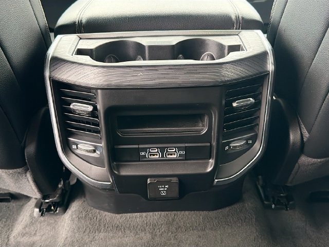 Used 2023 RAM 1500 Laramie AWD/4WD image 27