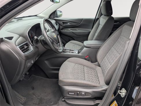 Used 2023 Chevrolet Equinox LT FWD image 16