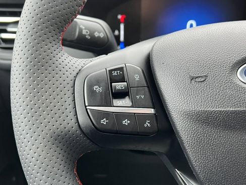 Certified 2023 Ford Escape ST-Line w/ Tech Pack #1 image 18