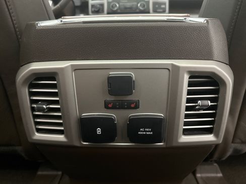 Used 2019 Ford F150 King Ranch w/ Equipment Group 601A Luxury AWD/4WD image 20