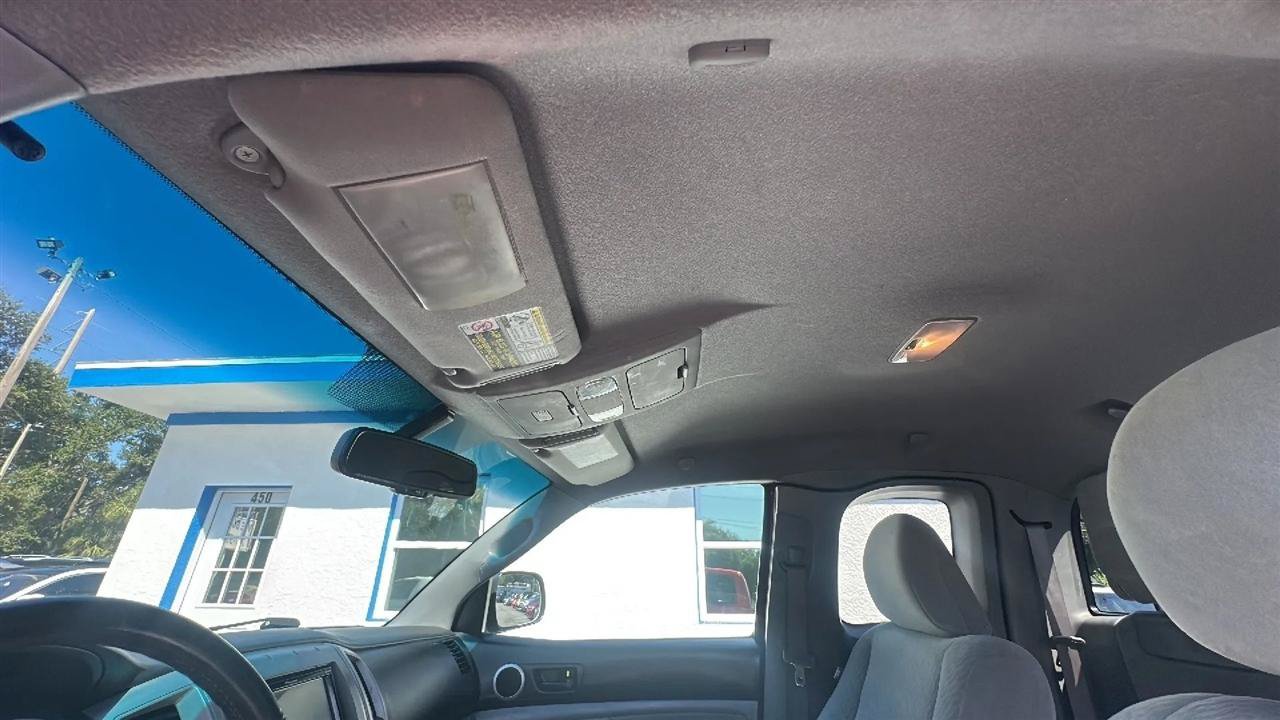 Used 2010 Toyota Tacoma PreRunner RWD image 27