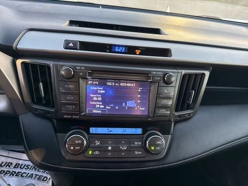 Used 2013 Toyota RAV4 XLE AWD/4WD image 34