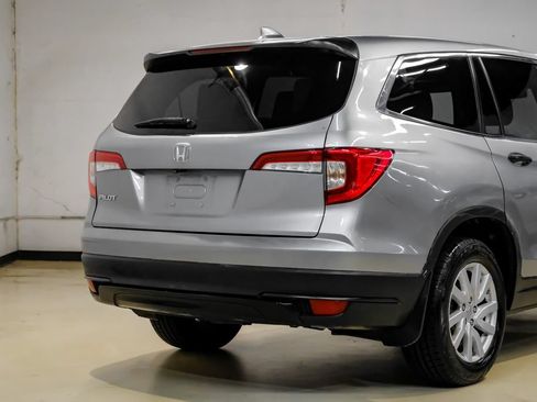 Used 2020 Honda Pilot LX image 11