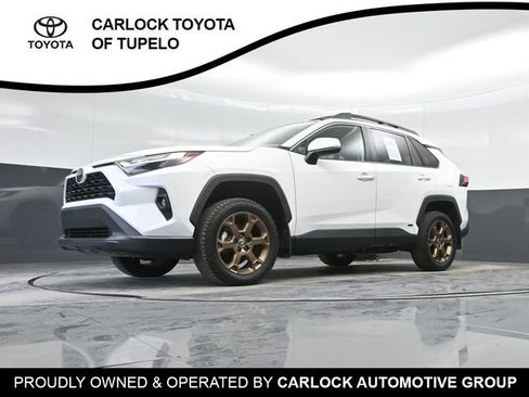 Used 2023 Toyota RAV4 AWD Hybrid image 40