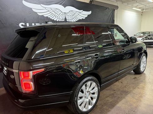 Used 2018 Land Rover Range Rover image 4