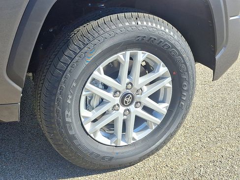 New 2026 Toyota Tundra SR5 image 8