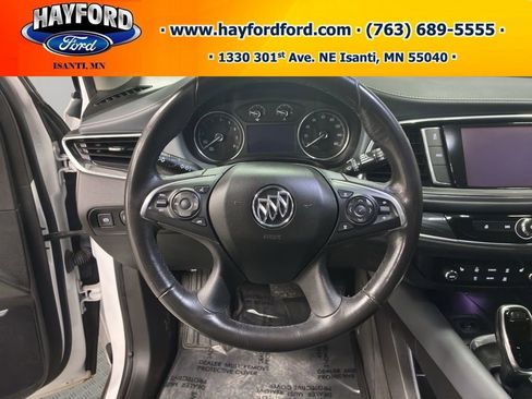 Used 2019 Buick Enclave Essence AWD/4WD image 10