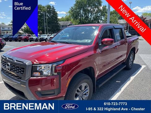 Used 2025 Nissan Frontier SV AWD/4WD image 1