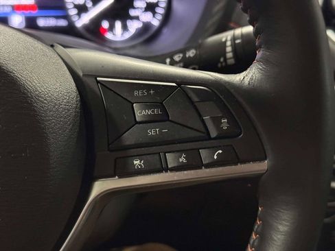 Used 2024 Nissan Sentra SR w/ SR Premium Package image 11