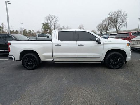Used 2024 Chevrolet Silverado 1500 High Country w/ High Country Premium Package image 10