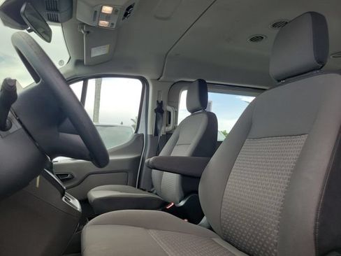 Used 2023 Ford Transit 350 XLT RWD image 11