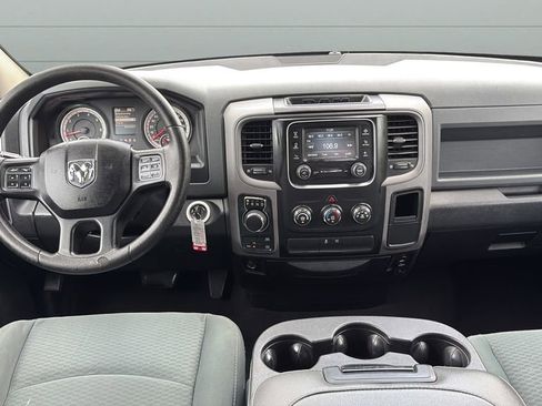 Used 2016 RAM 1500 Express w/ Black Ram 1500 Express Group AWD/4WD image 11
