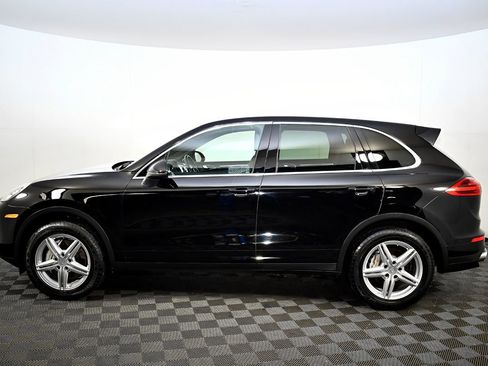 Used 2015 Porsche Cayenne S image 12