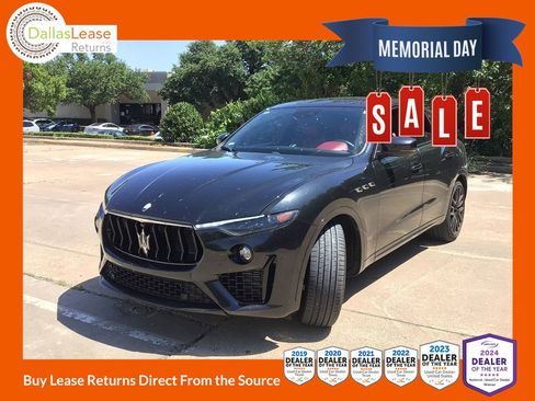 Used 2023 Maserati Levante Modena AWD/4WD image 1