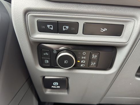 Used 2022 Ford F150 XLT w/ Equipment Group 302A High image 14