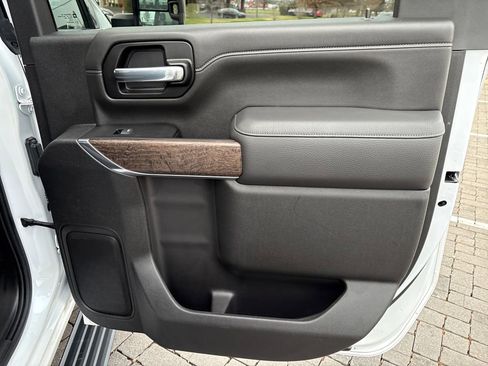 Certified 2021 GMC Sierra 2500 Denali w/ Denali Ultimate Package image 77