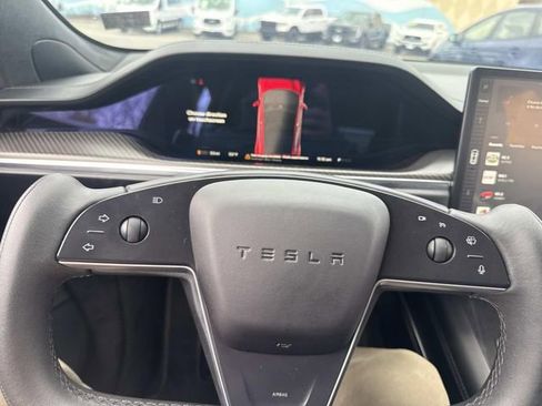 Used 2021 Tesla Model S Plaid image 26