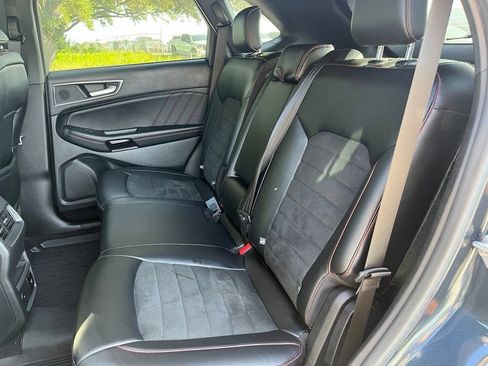 Used 2023 Ford Edge ST-Line AWD/4WD image 14