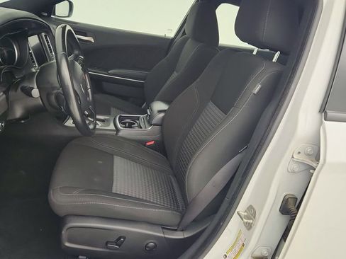 Used 2023 Dodge Charger SXT image 17