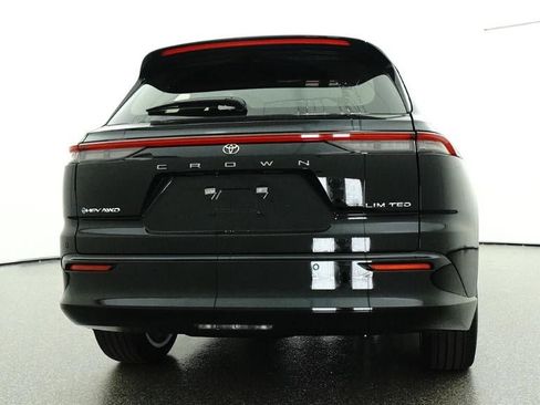 New 2026 Toyota Crown Signia AWD/4WD image 23