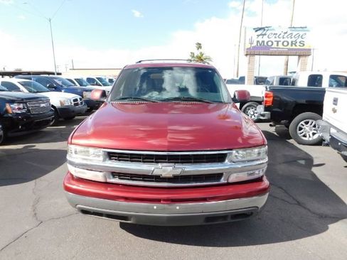 Used 2001 Chevrolet Tahoe LT w/ LT Preferred Equipment Group image 2