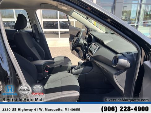 Used 2023 Nissan Kicks S image 23