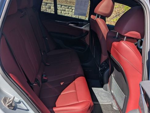 Used 2023 BMW X4 M40i w/ Premium Package AWD/4WD image 18