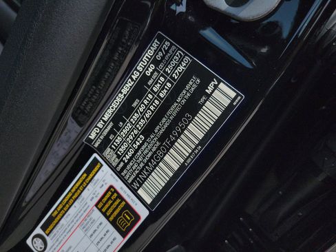 Certified 2026 Mercedes-Benz GLC 300 image 28