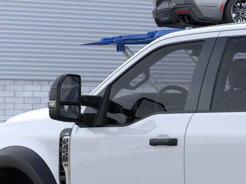 New 2026 Ford F450 XL w/ XL Chrome Package image 35