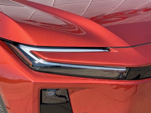New 2026 Toyota C-HR AWD/4WD image 31