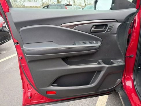 Certified 2023 Honda Passport EX-L image 18