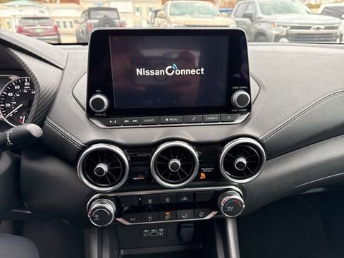 Used 2022 Nissan Sentra SV image 18