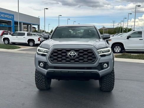 Used 2020 Toyota Tacoma TRD Off-Road w/ Technology Package AWD/4WD image 29