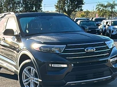Certified 2022 Ford Explorer XLT w/ Equipment Group 202A