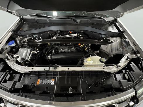 Used 2025 Ford Explorer Platinum w/ LUX Leather Package image 28