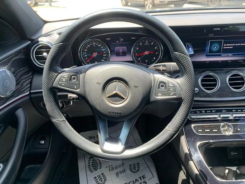 Used 2017 Mercedes-Benz E 300 image 13