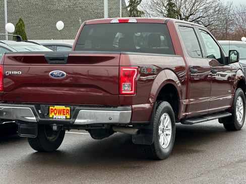 Used 2015 Ford F150 XLT w/ Trailer Tow Package image 4