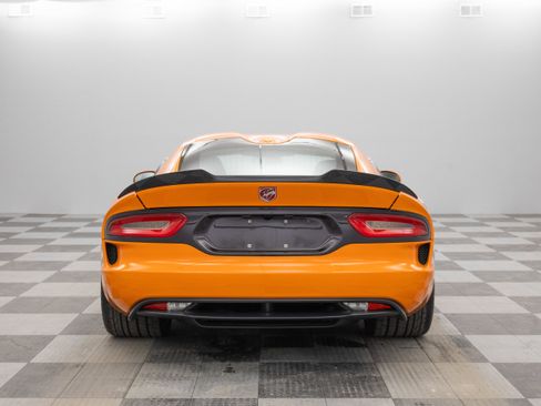 Used 2014 SRT Viper SRT-10 image 15