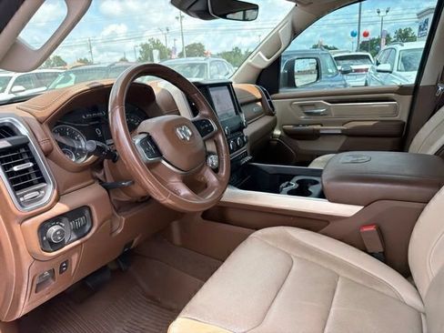 Used 2022 RAM 1500 Laramie AWD/4WD image 12