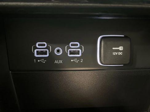 Used 2024 Jeep Grand Cherokee Limited image 24