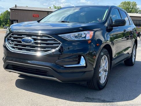 Used 2022 Ford Edge SEL AWD/4WD image 2