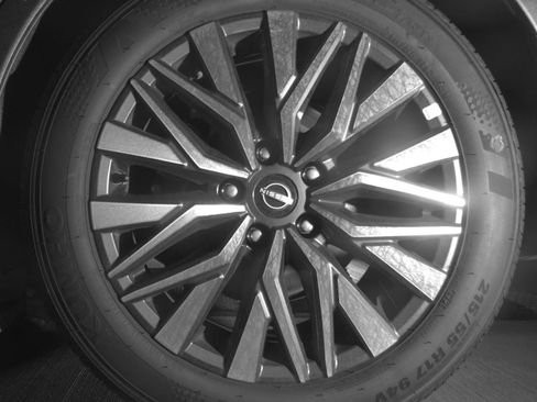 Used 2026 Nissan Altima 2.5 SV FWD image 17