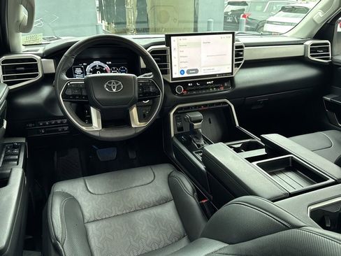 Used 2024 Toyota Tundra Limited AWD/4WD image 7