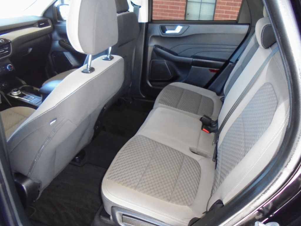 Used 2021 Ford Escape SE FWD image 9