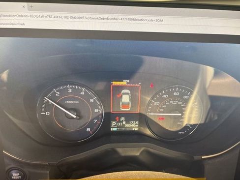 Used 2023 Subaru Crosstrek 2.0i Premium image 12