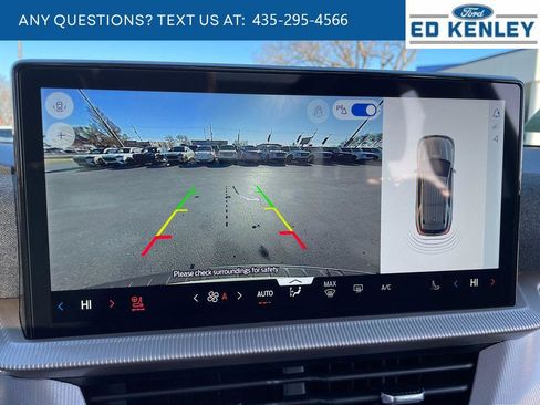 New 2026 Ford Explorer Active w/ Active Comfort Package image 13