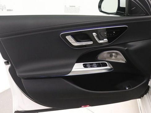 New 2025 Mercedes-Benz E 350 4MATIC Sedan image 20