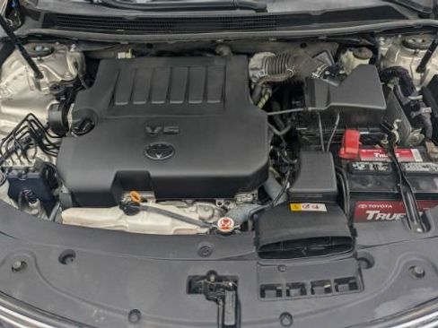 Used 2018 Toyota Avalon XLE Plus image 42